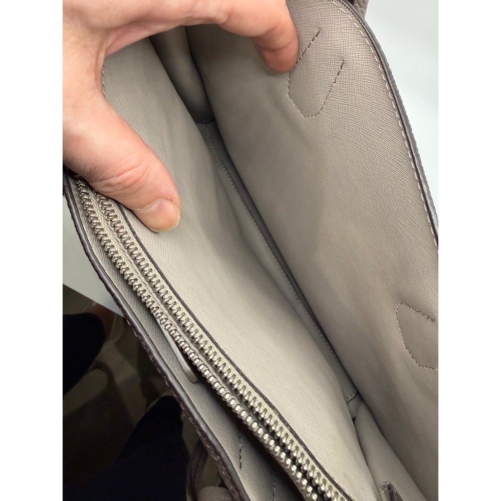 Michael Kors Tote Bag Pebble Leather Taupe Shoulder Bag Gold Tone Hardware - Picture 7 of 10